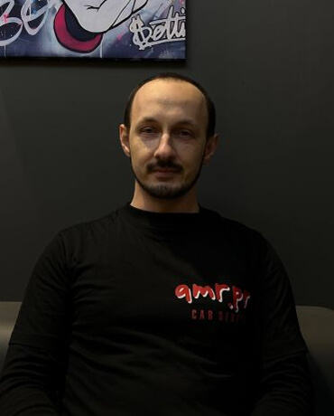 Сотрудник: Макаров Игорь Геннадьевич